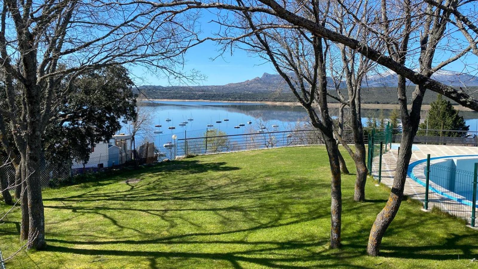 Camping De Cervera De Buitrago Esterno foto