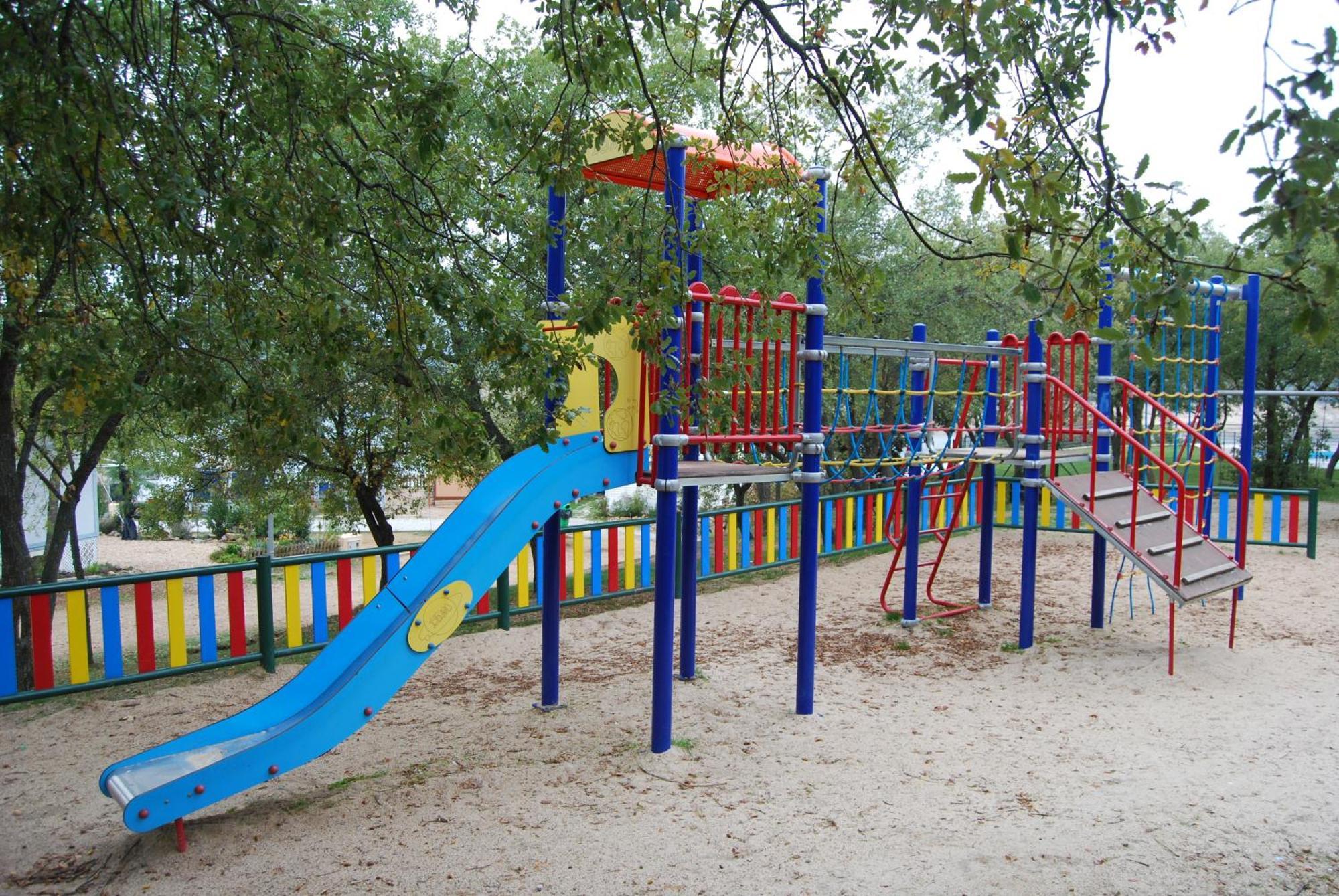 Camping De Cervera De Buitrago Esterno foto