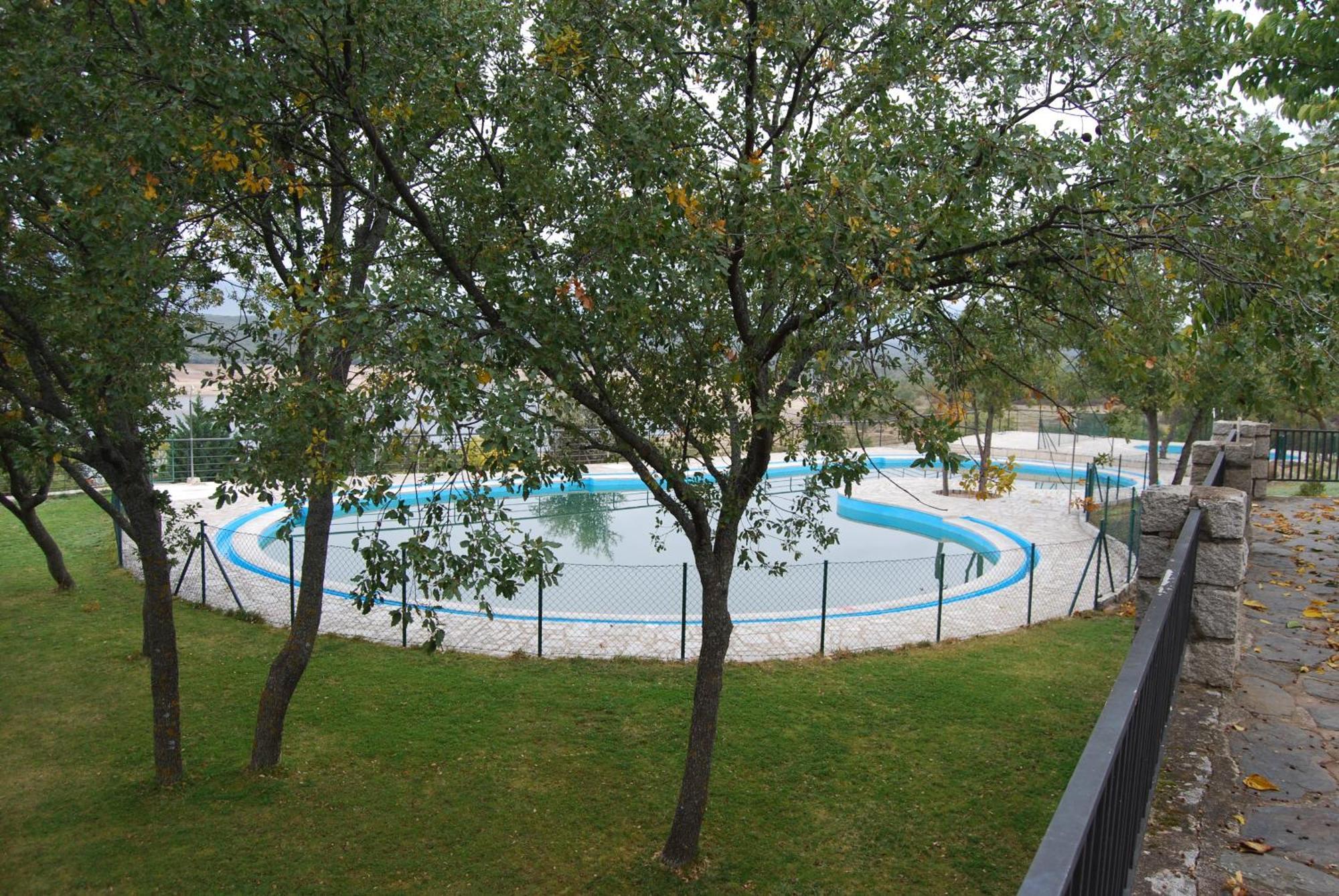 Camping De Cervera De Buitrago Esterno foto